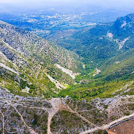 Rito Hall Da Serra Guest house