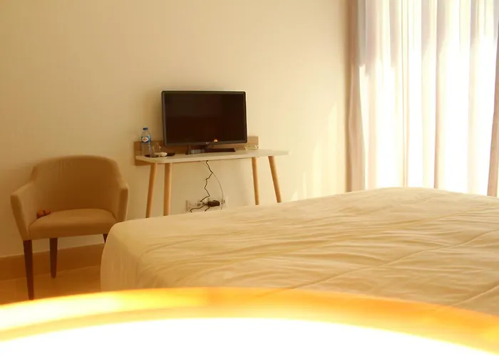 Rito Hall Da Serra 4* 레이리아