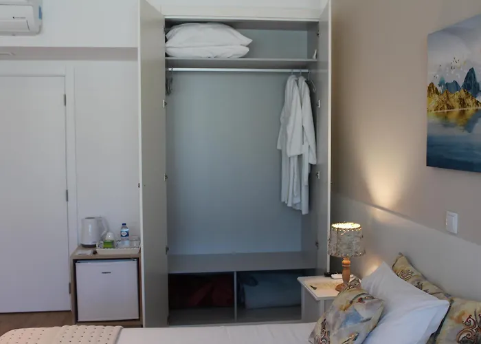 Rito Hall Da Serra 4*