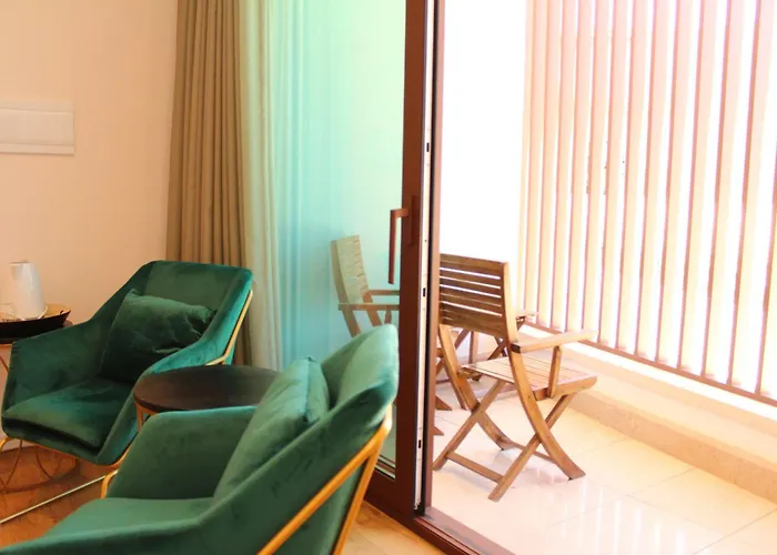 Rito Hall Da Serra 4* Leiria