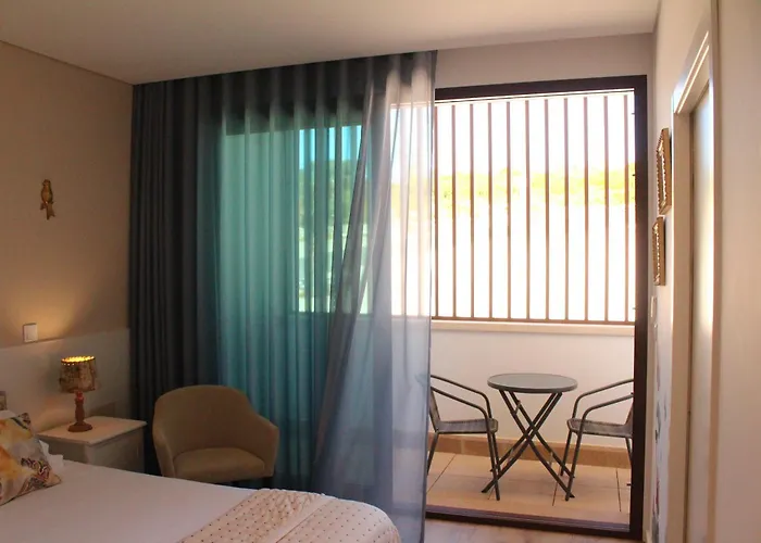 Penzion Rito Hall Da Serra 4*