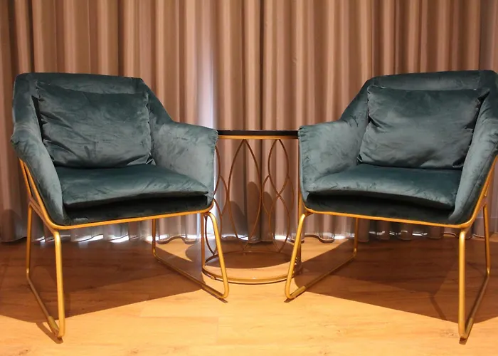 Rito Hall Da Serra 레이리아